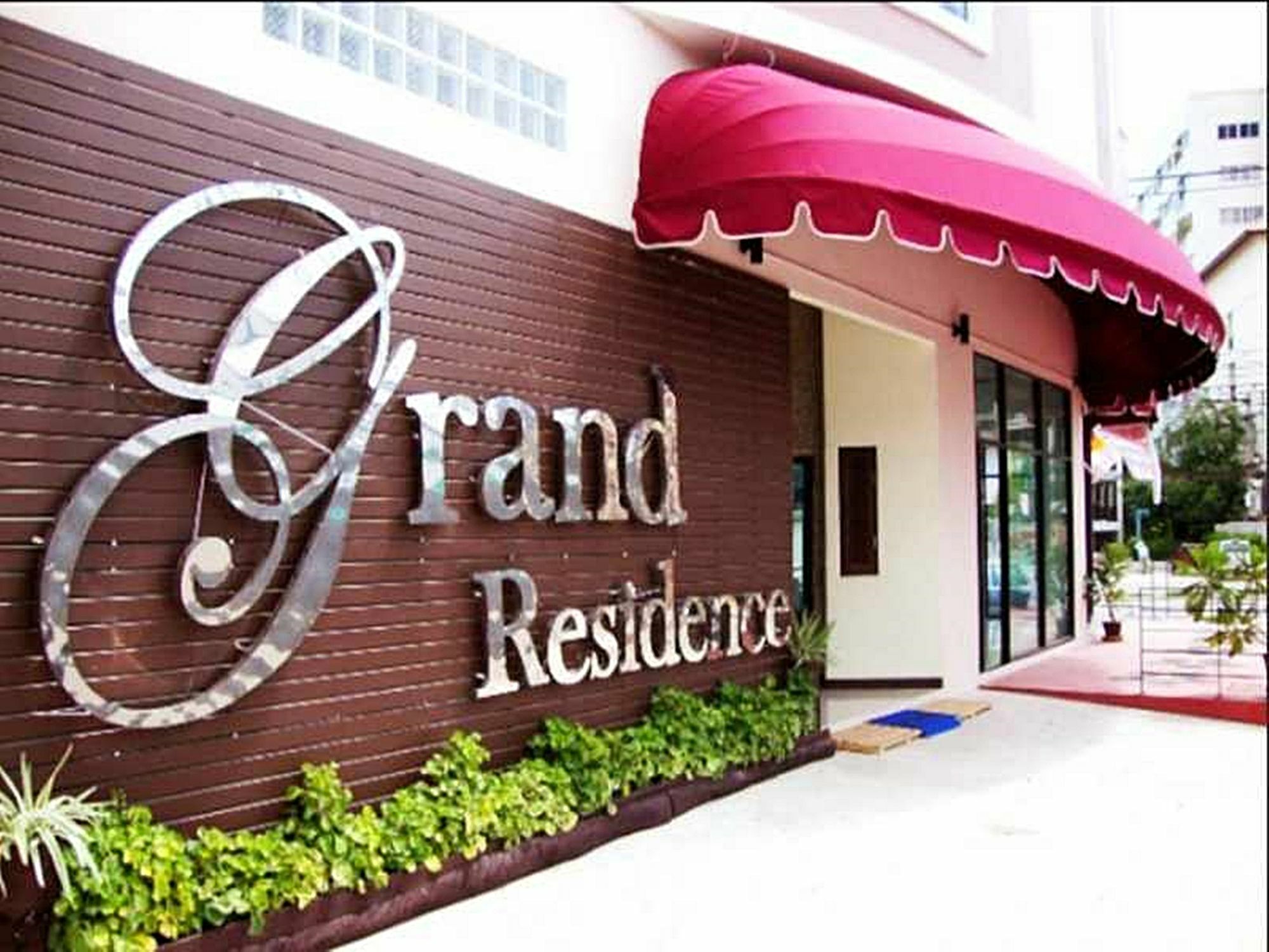 Grand Residence Jomtien Exterior foto