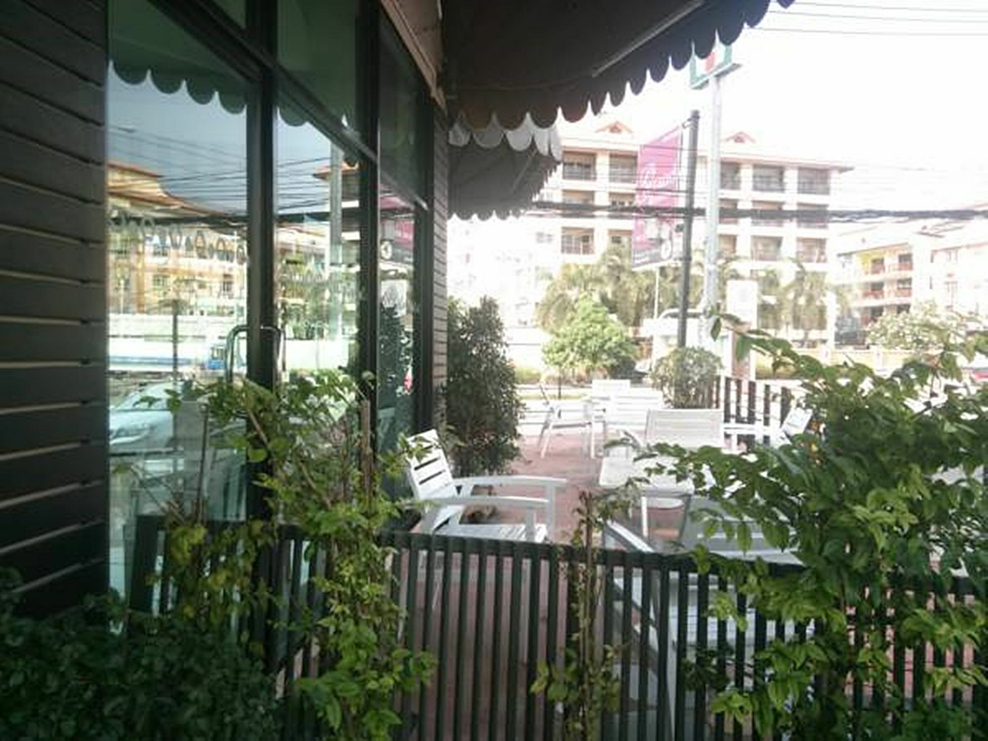 Grand Residence Jomtien Exterior foto